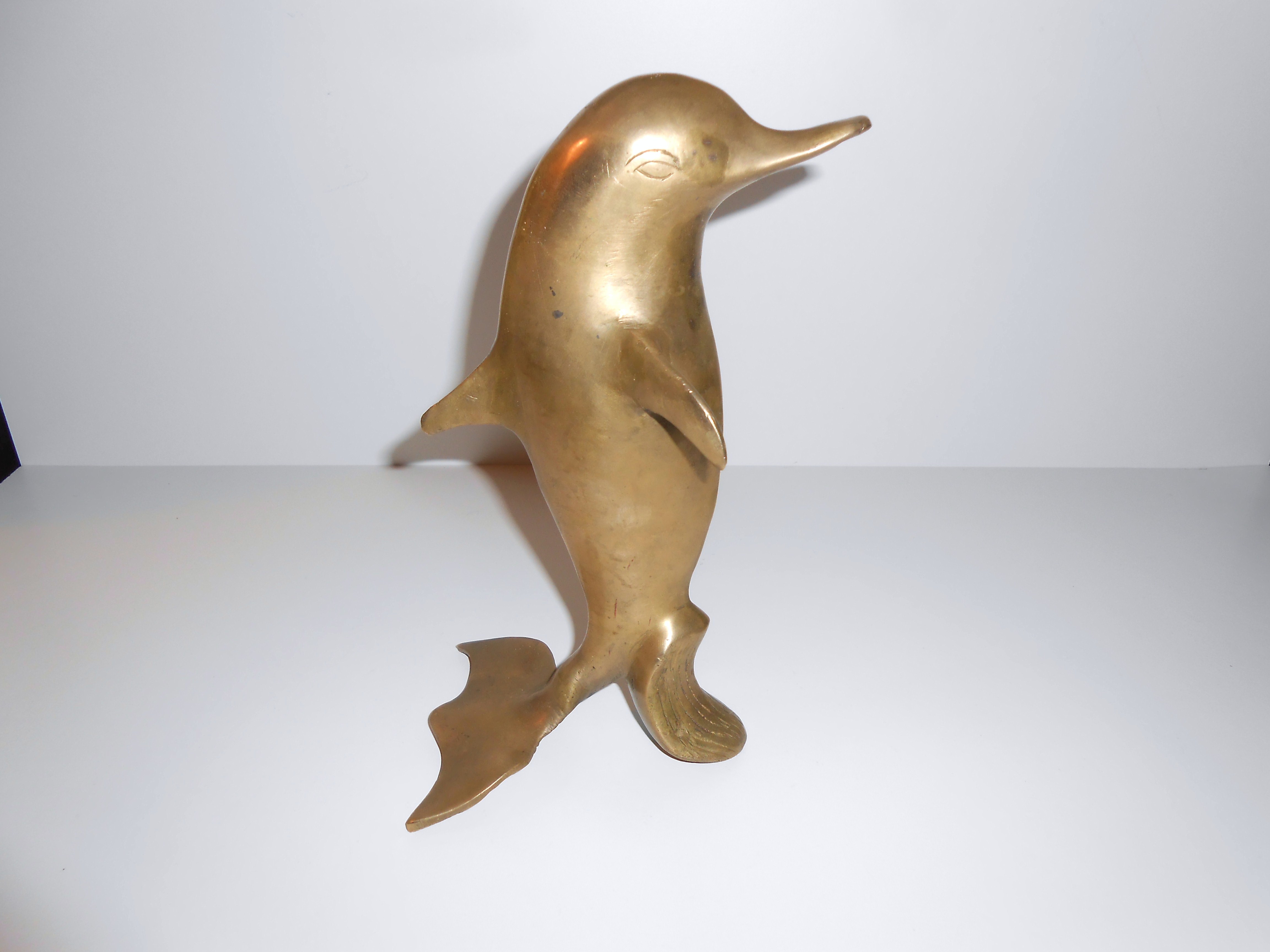 analysere Ewell til bundet Messing skulptur – delfin – retro-design.dk