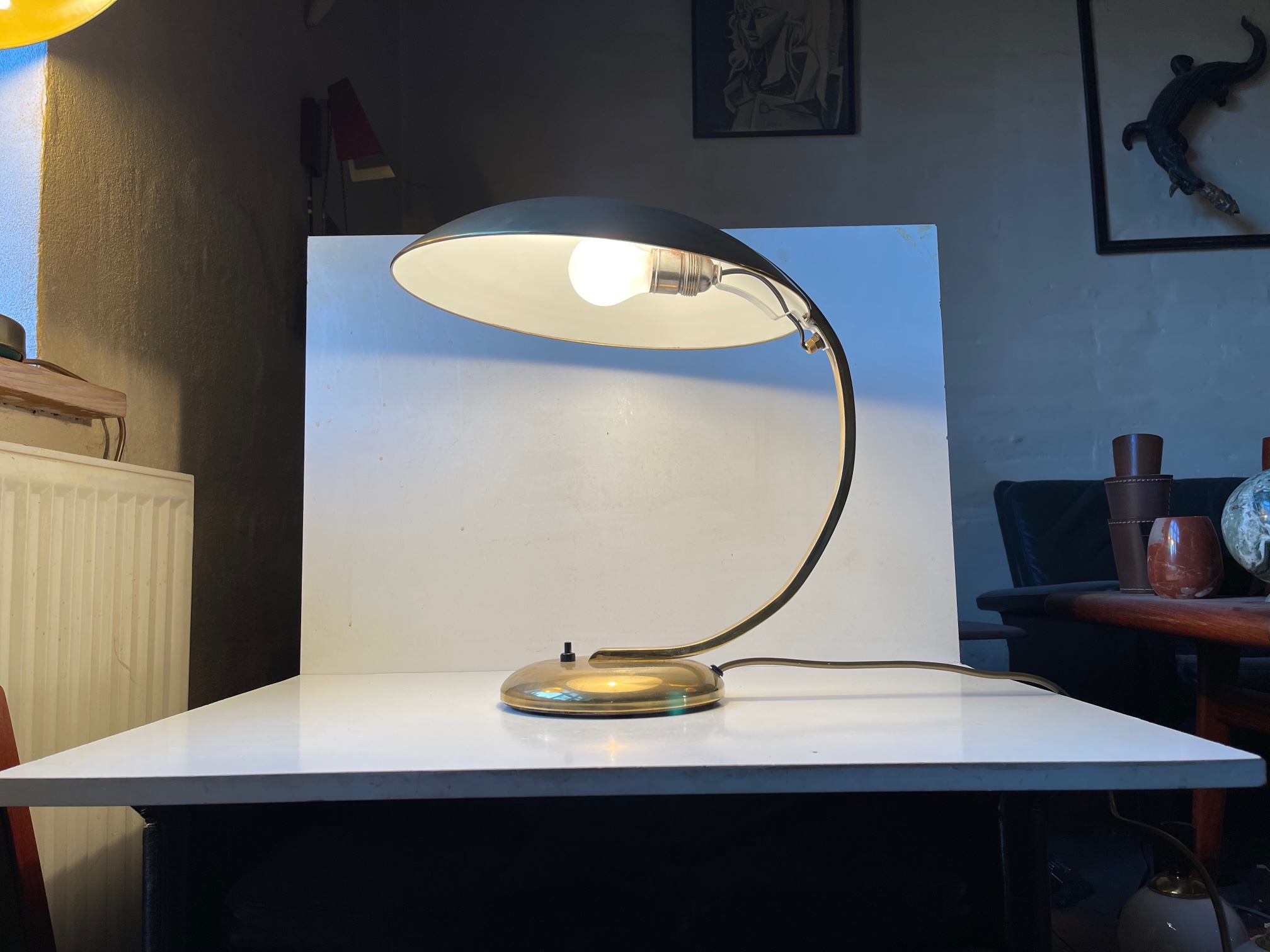 pige Bungalow Regan Egon Hillebrand Bauhaus bordlampe af messing – retro-design.dk
